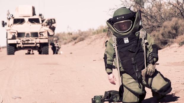up-close-and-personal-with-army-eod-techs-rallypoint
