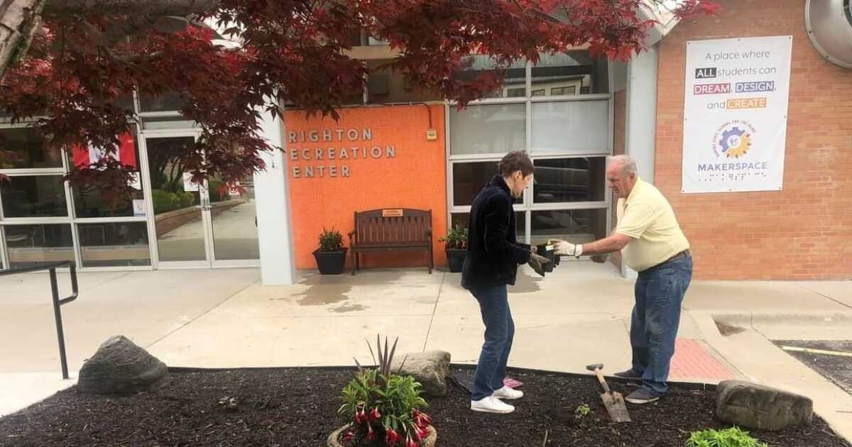 Across Kansas City, a recycling program transforms recycled plastic