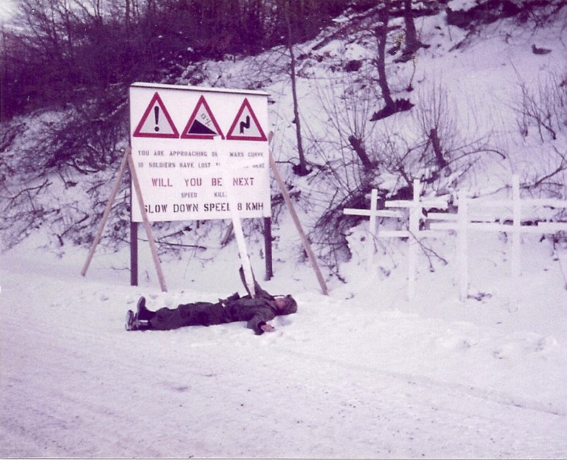 12. 1983 02 wildflecken 1lt stephen ford with cross at dead man's curve